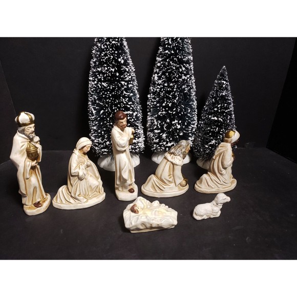 Vintage Nativity Set Figures Made In Japan 7 Pieces Chalk Ware - Picture 7 of 11